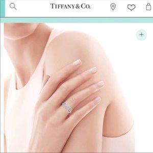 Tiffany & Co. Twist Bow Ring