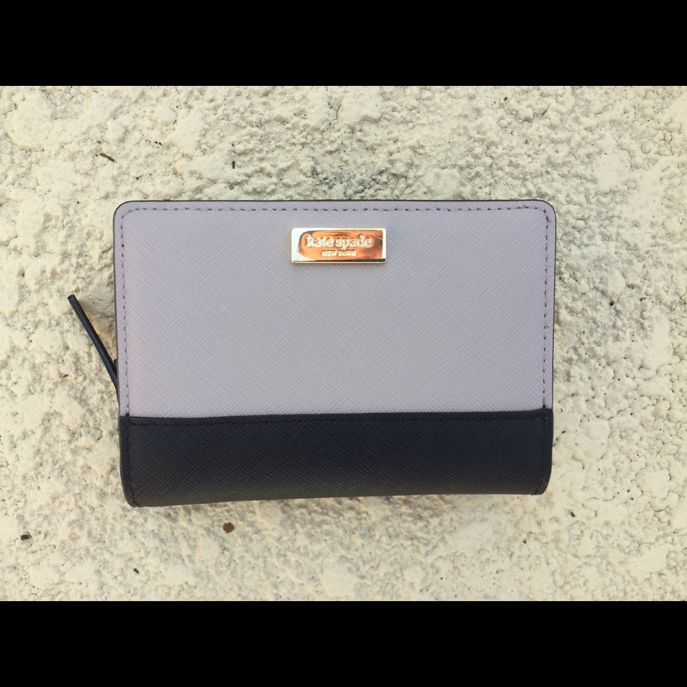 Small kate spade wallet