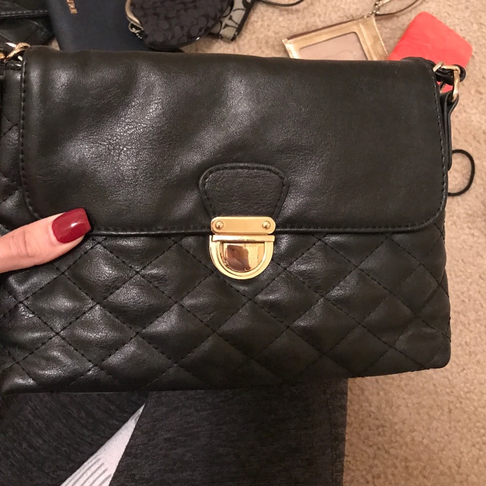 Black purse
