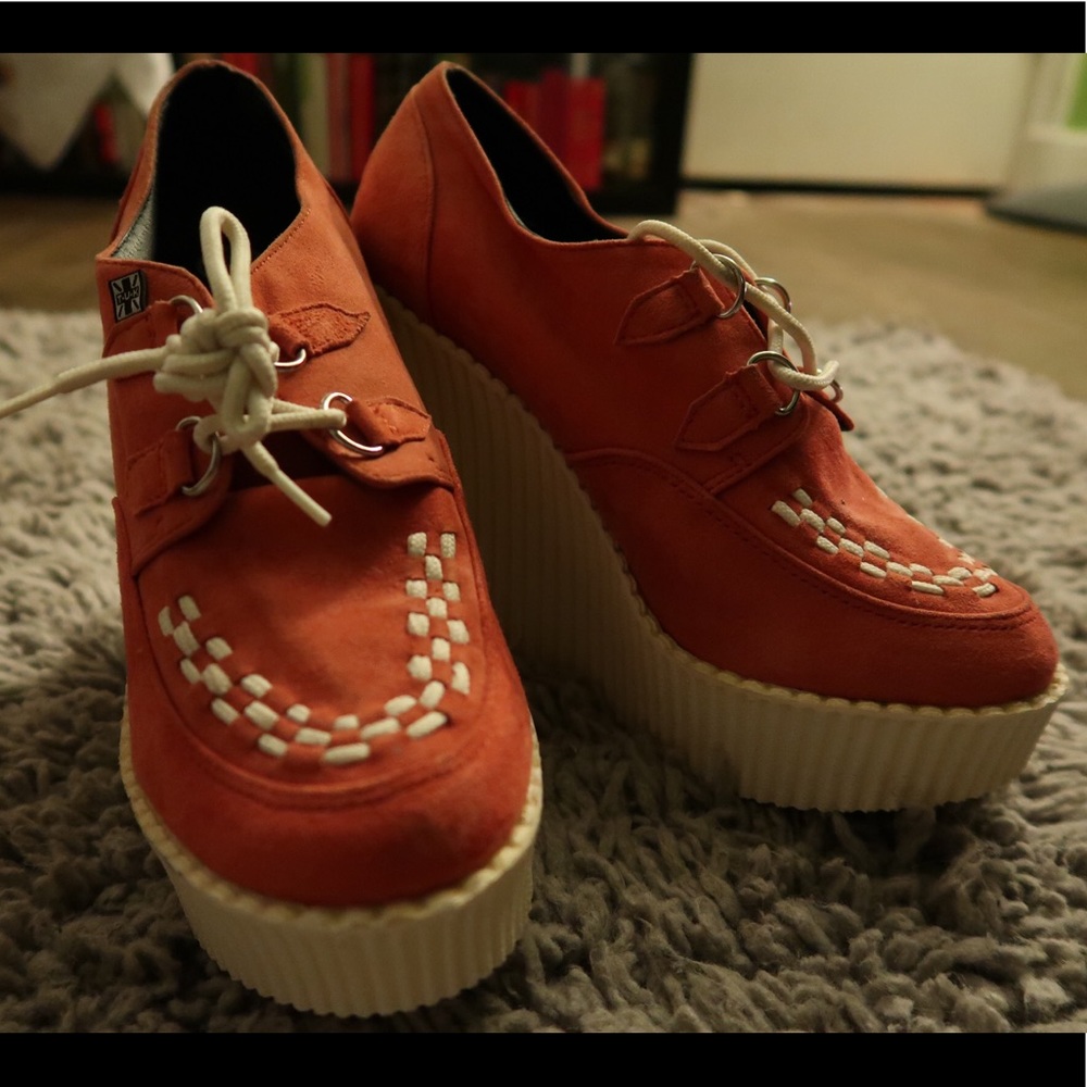 UNIQUE T.U.K. Wedges! 😍