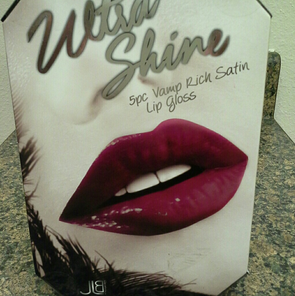 Utra Shine 5pc Vamp Rich Satin Lip gloss - NWOT
