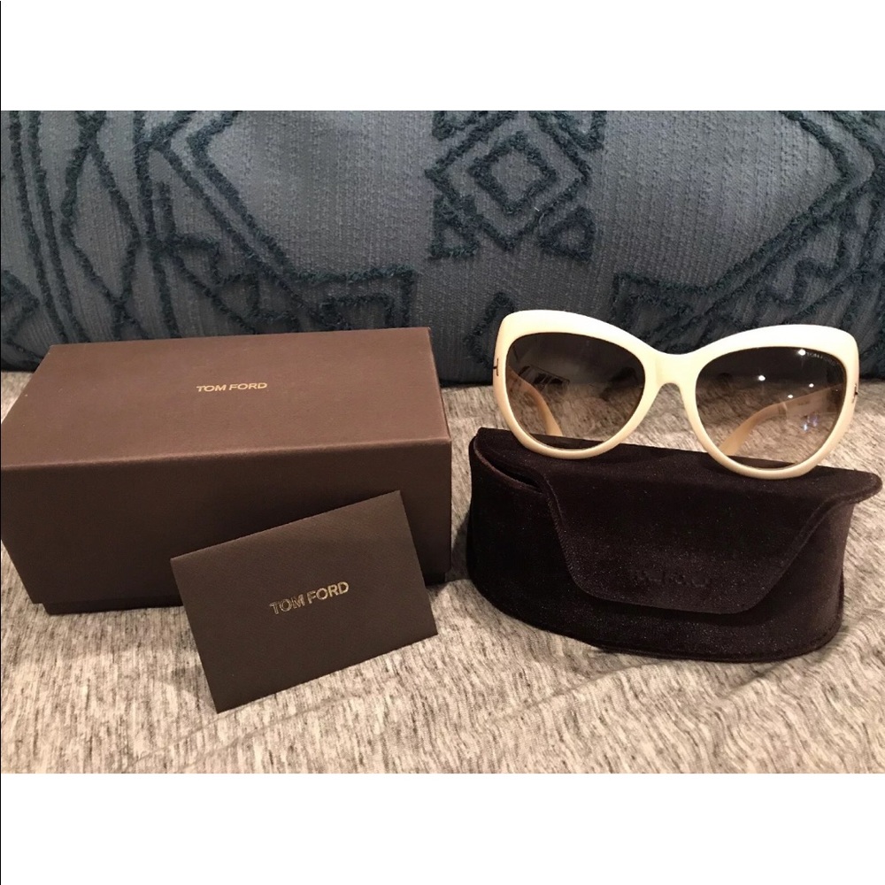 Tom Ford FT9284 25F Bardot Sunglasses in Cream
