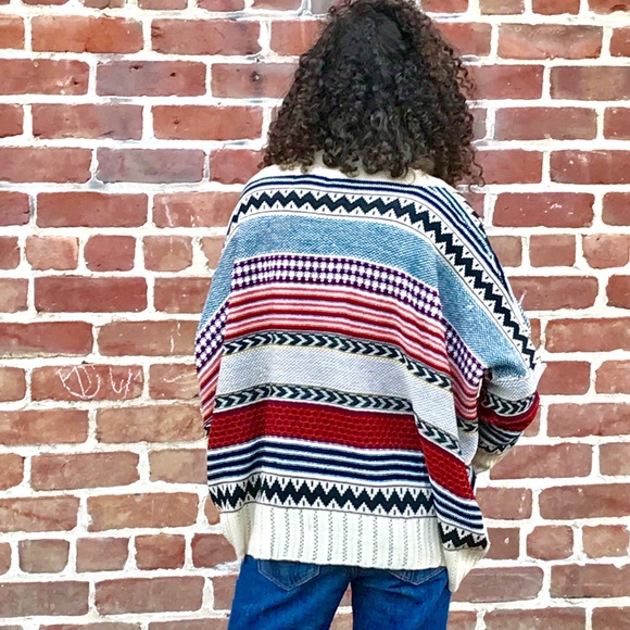 🎈SALE 🎈Boho Chic Tribal Aztec Cardigan - Picture 5 of 8