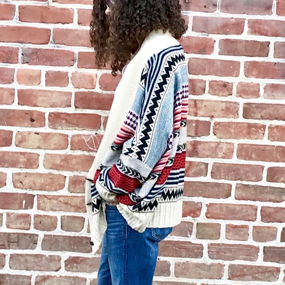 🎈SALE 🎈Boho Chic Tribal Aztec Cardigan - Picture 2 of 8