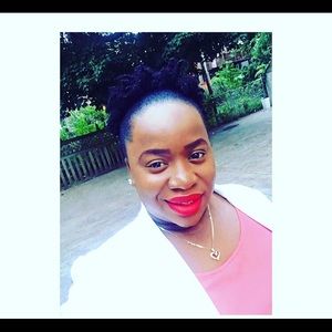 Meet your Posher, Tharilee