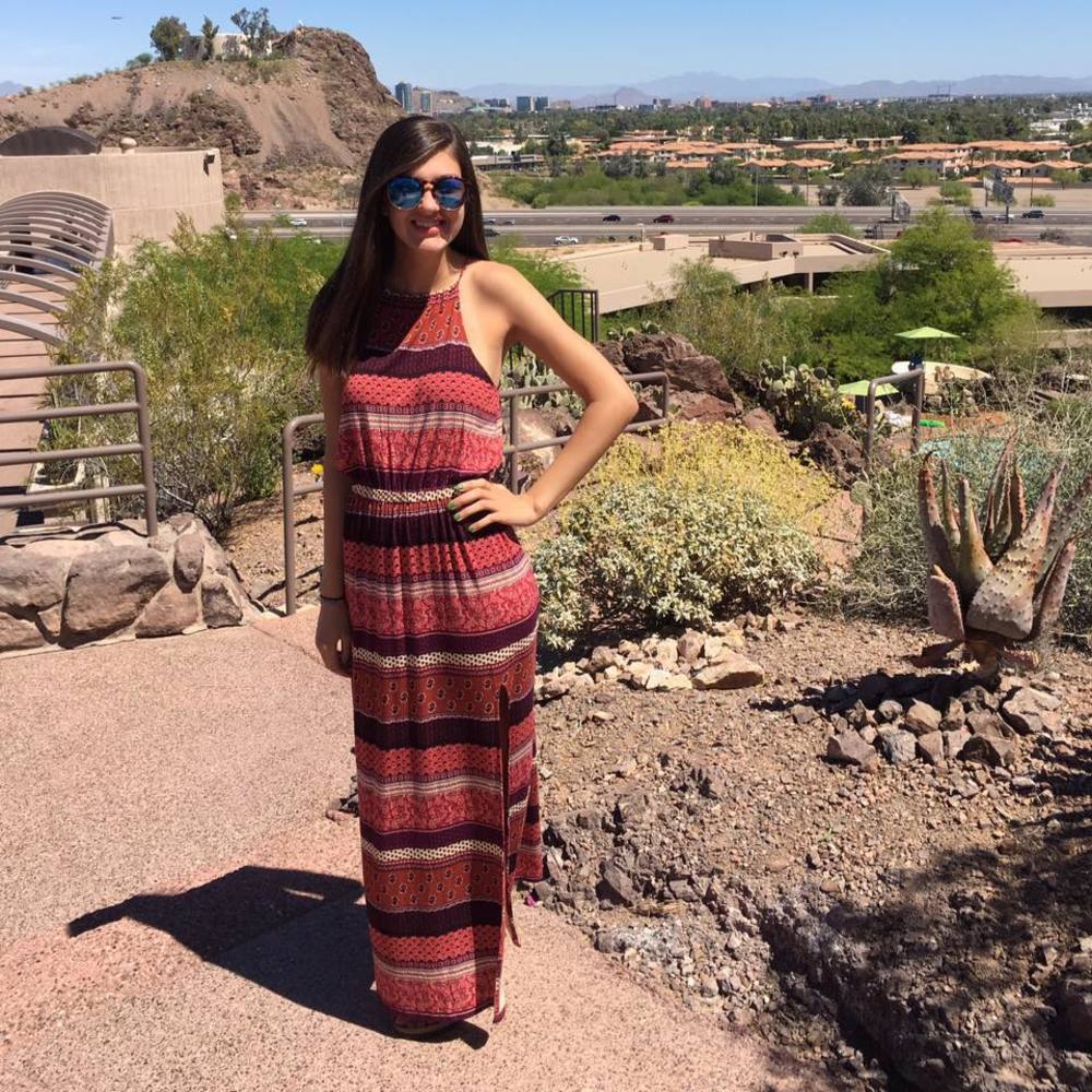 Meet your Posher, Alyssa