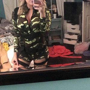 Halloween costume “goin cammando”