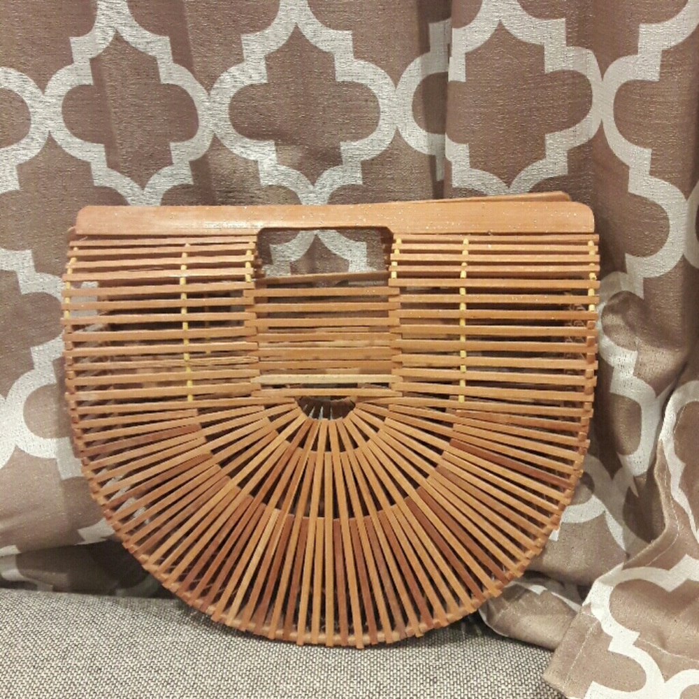 Vintage wooden unique purse😍😍😎
