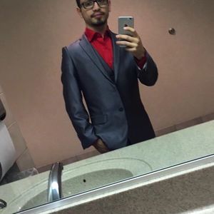 Meet your Posher, Ismael