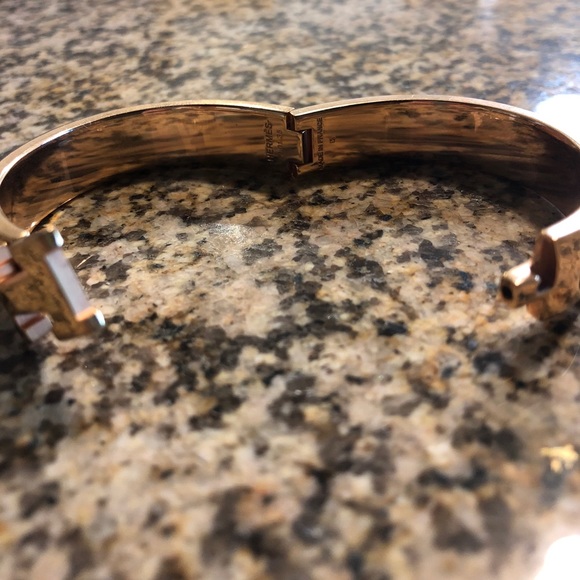 Authentic Clic H Bracelet - Picture 7 of 7