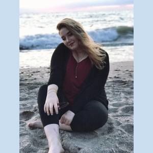 Meet your Posher, Jillian