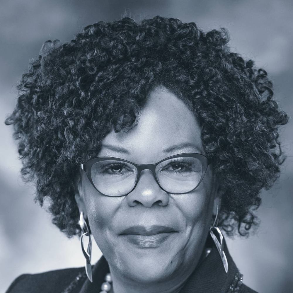 Meet your Posher, Felicia