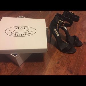 Steve Madden Marlenee Heels Black 7.5 NEVER WORN