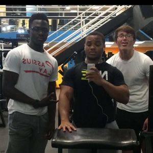 Meet your Posher, Hunter