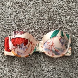 Swimsuit top - Triangl