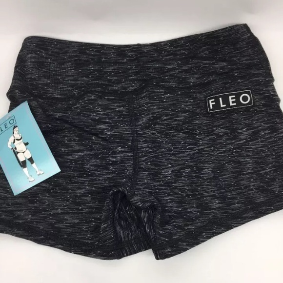 Fleo shorts high waist black grey small S BNWT - Picture 2 of 5