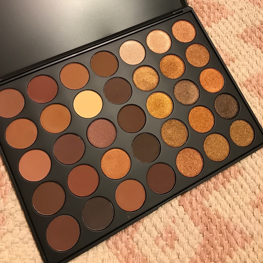 Morphe 35 R palette