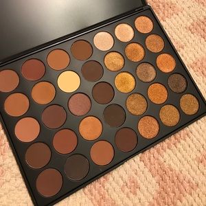 Morphe 35 R palette