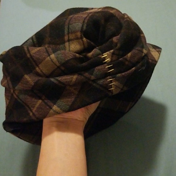 Hat - Picture 2 of 3