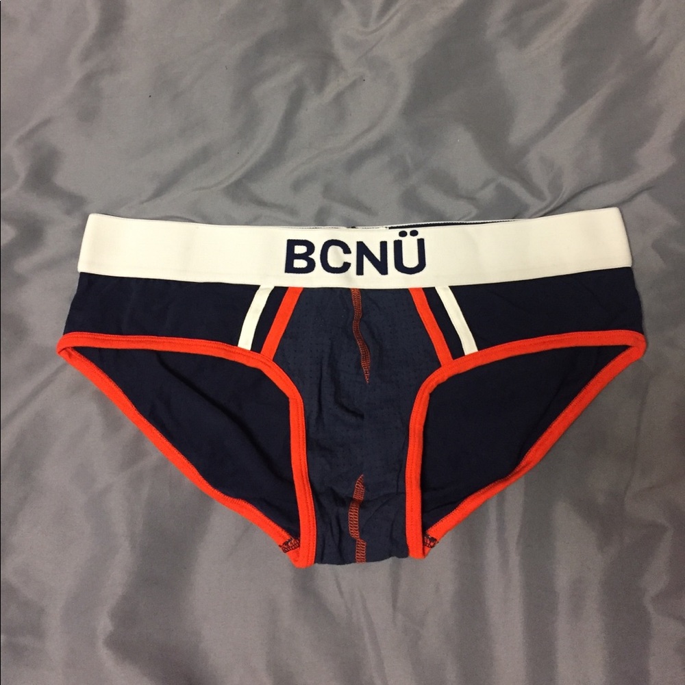 BCNÜ Briefs