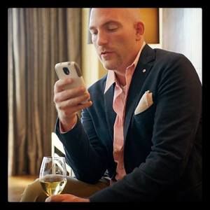 Meet your Posher, Dustin