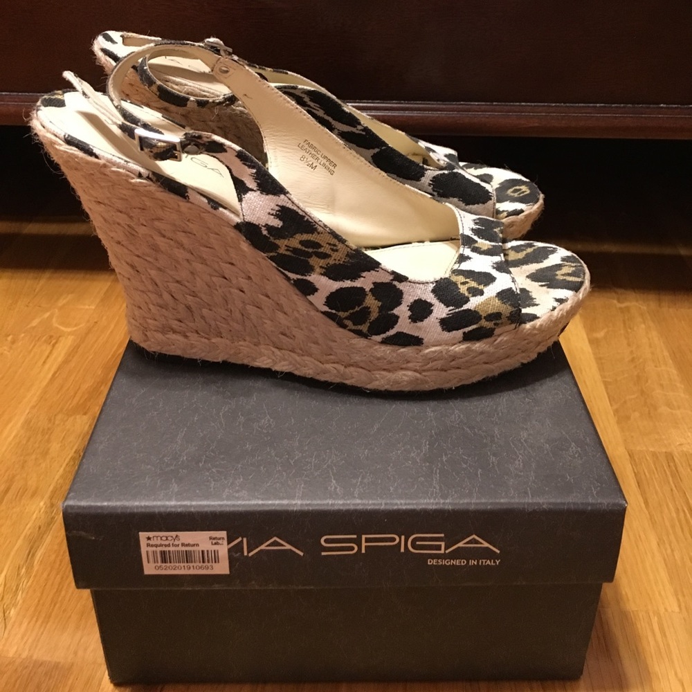 Via Spiga cheetah leopard print wedge heels 8.5