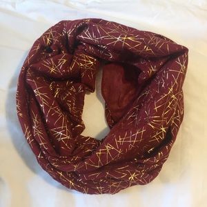 ‼️CLOSET CLEAR OUT‼️ Red & Gold Infinity Scarf