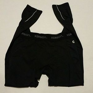 Xersion Compressions pants boys Med 10-12