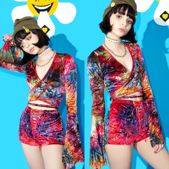 Current Mood Groovy Baby Velvet Bell Top - Picture 2 of 7