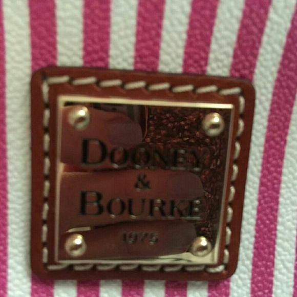 Dooney & Bourke bag, Pristine condition - Picture 4 of 5