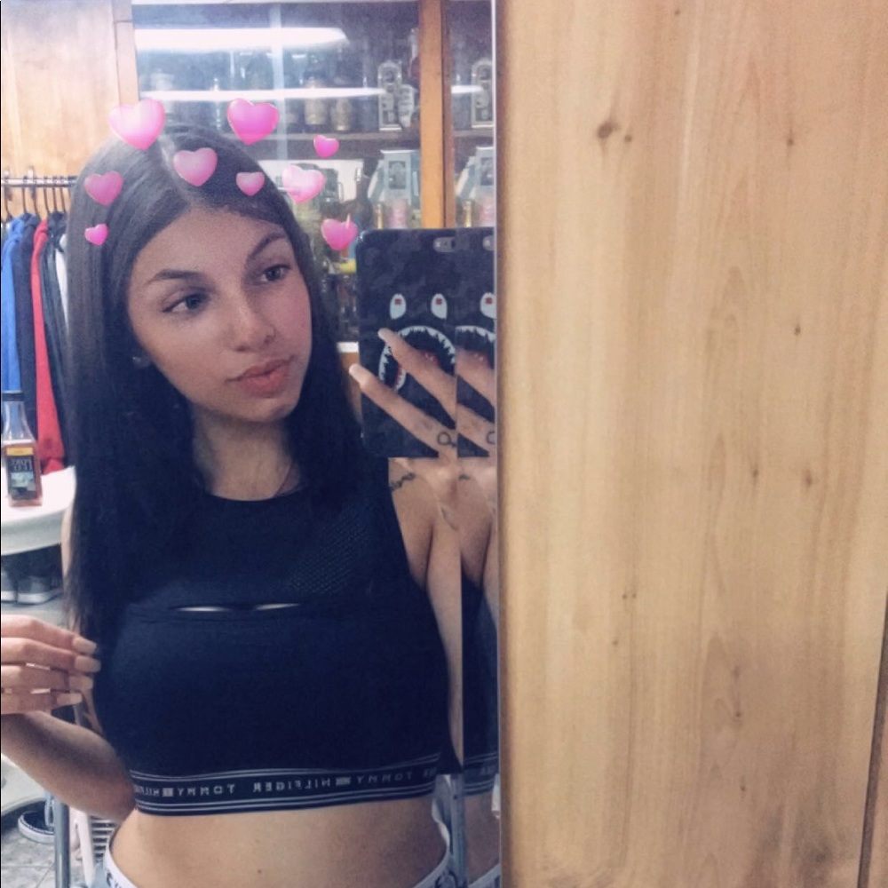 Tommy sports bra💛