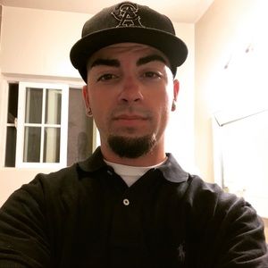 Meet your Posher, Lorenzo