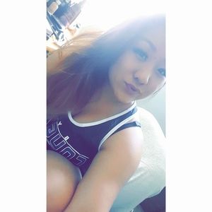 Meet your Posher, Ia