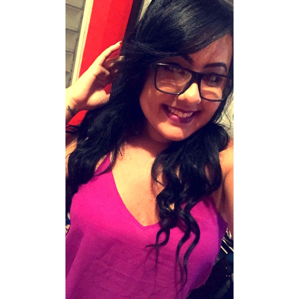 Meet your Posher, Julissa