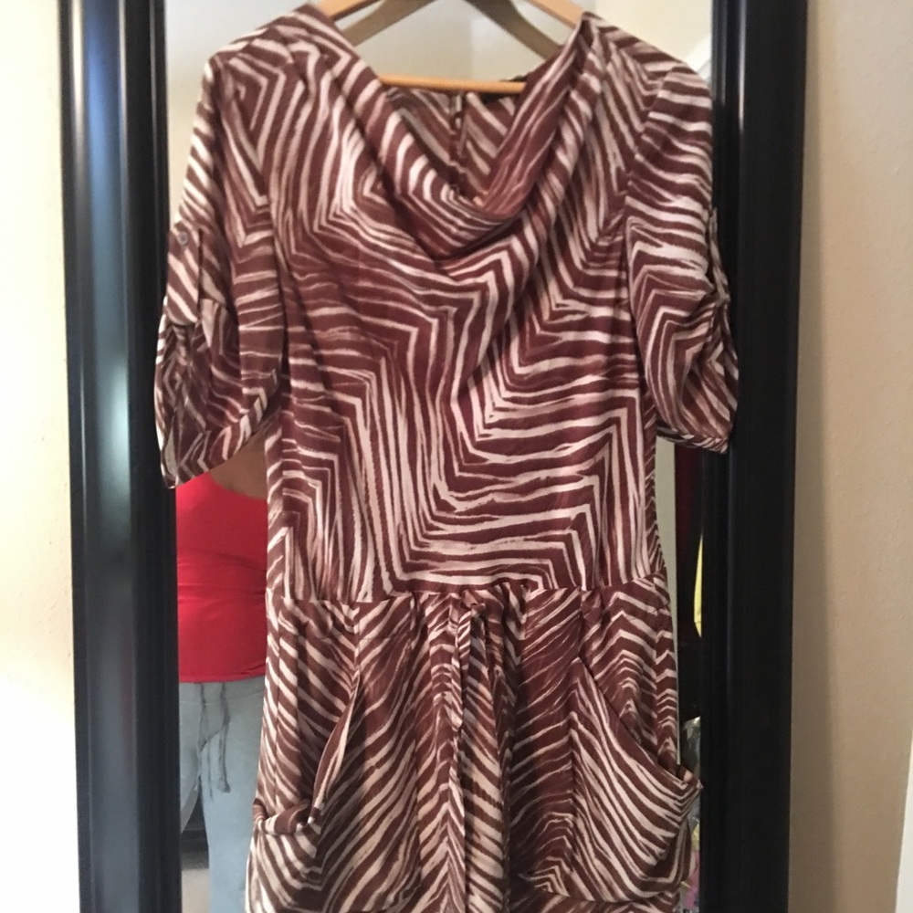 BCBG MINI DRESS - Picture 3 of 7