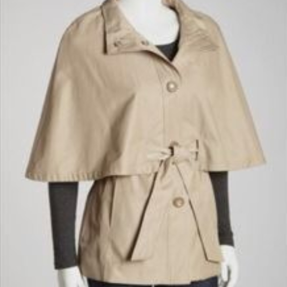 BETSEY JOHNSON Belted Capelet- BRAND NEW - Picture 4 of 4