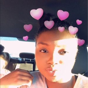 Meet your Posher, Keara