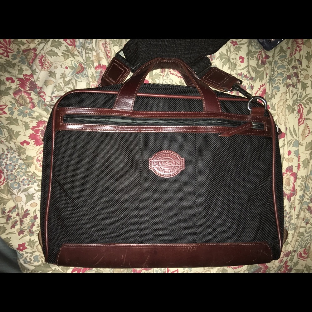 Padded computer bag