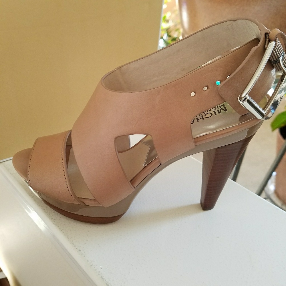 Brand new Michael Kors