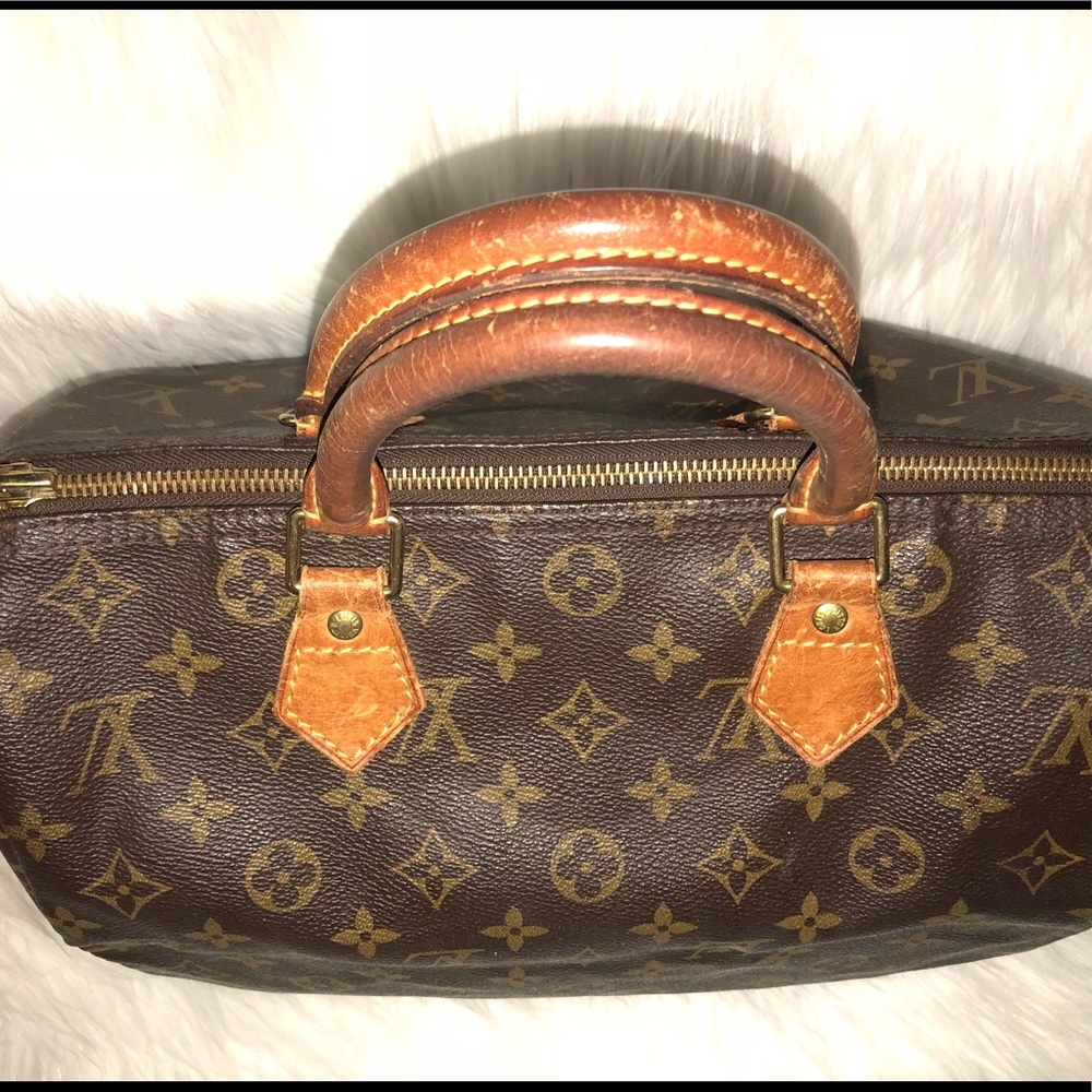 🎉SUPER SALE🎉AUTH LV SPEEDY 30-MONOGRAM❤️ - Picture 2 of 8