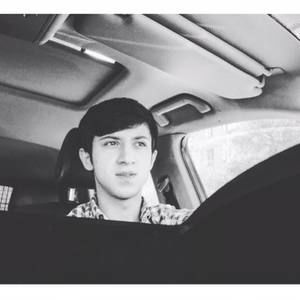 Meet your Posher, Sabir