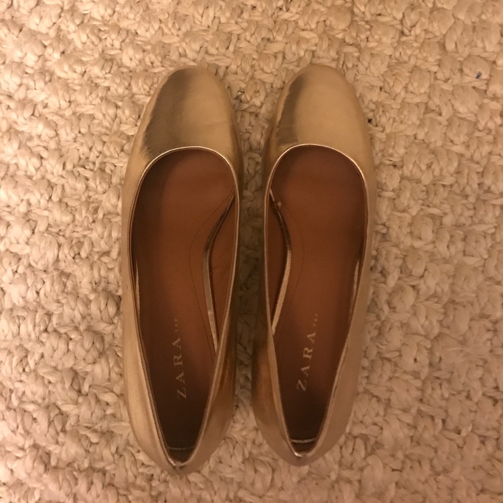 Gold Metallic Block Pumps - Zara