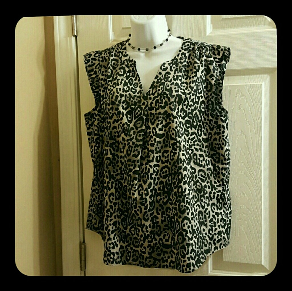 Cheetah printed top