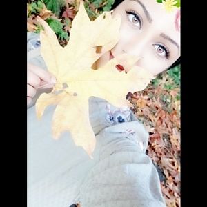 Meet your Posher, Zainab