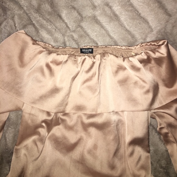 Satin top 💕 - Picture 5 of 5