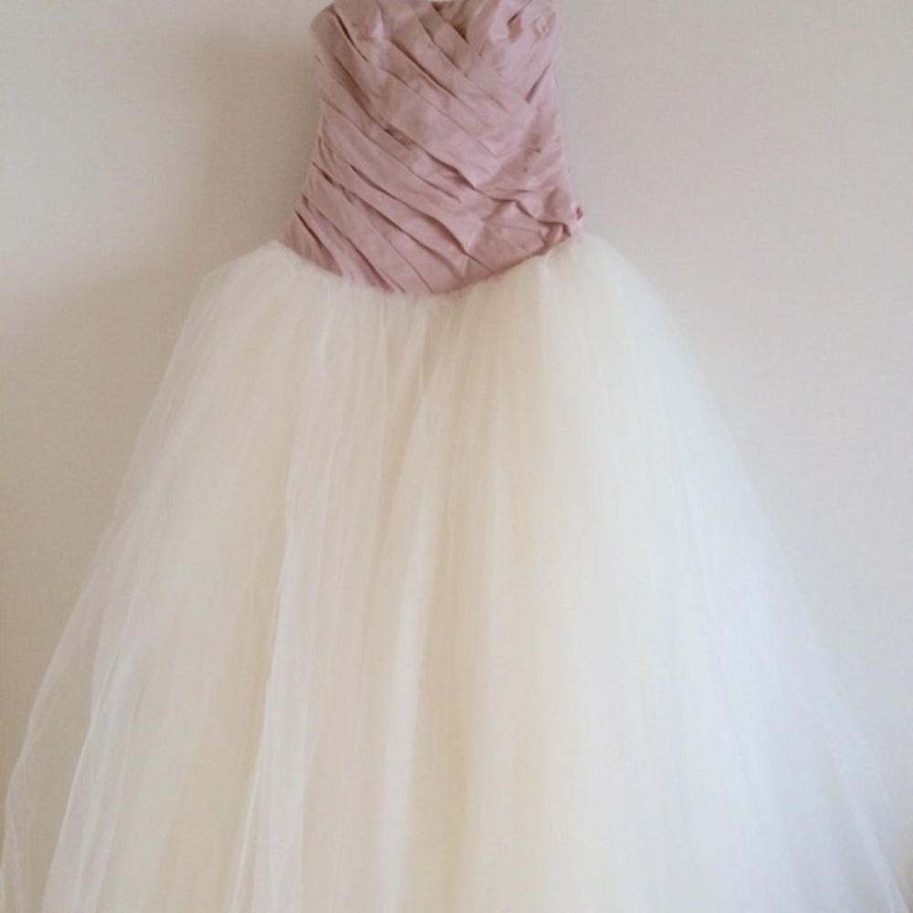Vera Wang wedding dress