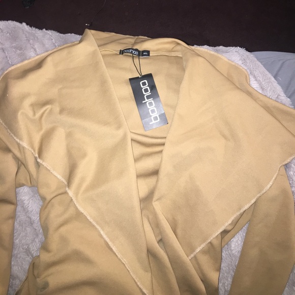 NWT‼️Camel Duster - Picture 4 of 4