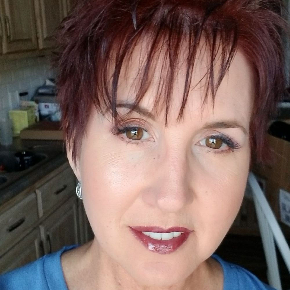 Meet your Posher, Karen