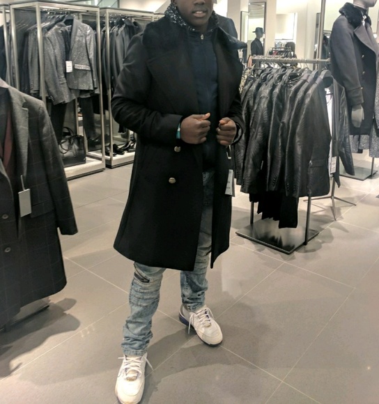 Meet your Posher, Mainasara - Picture 1 of 1