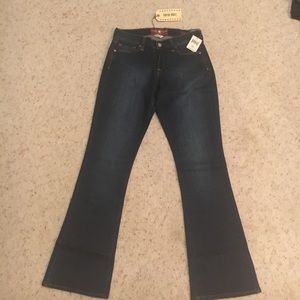 Lucky Brand bootcut jeans 4/27 32" New with tags!